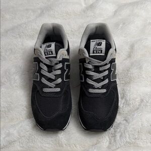 New Balance 574’s